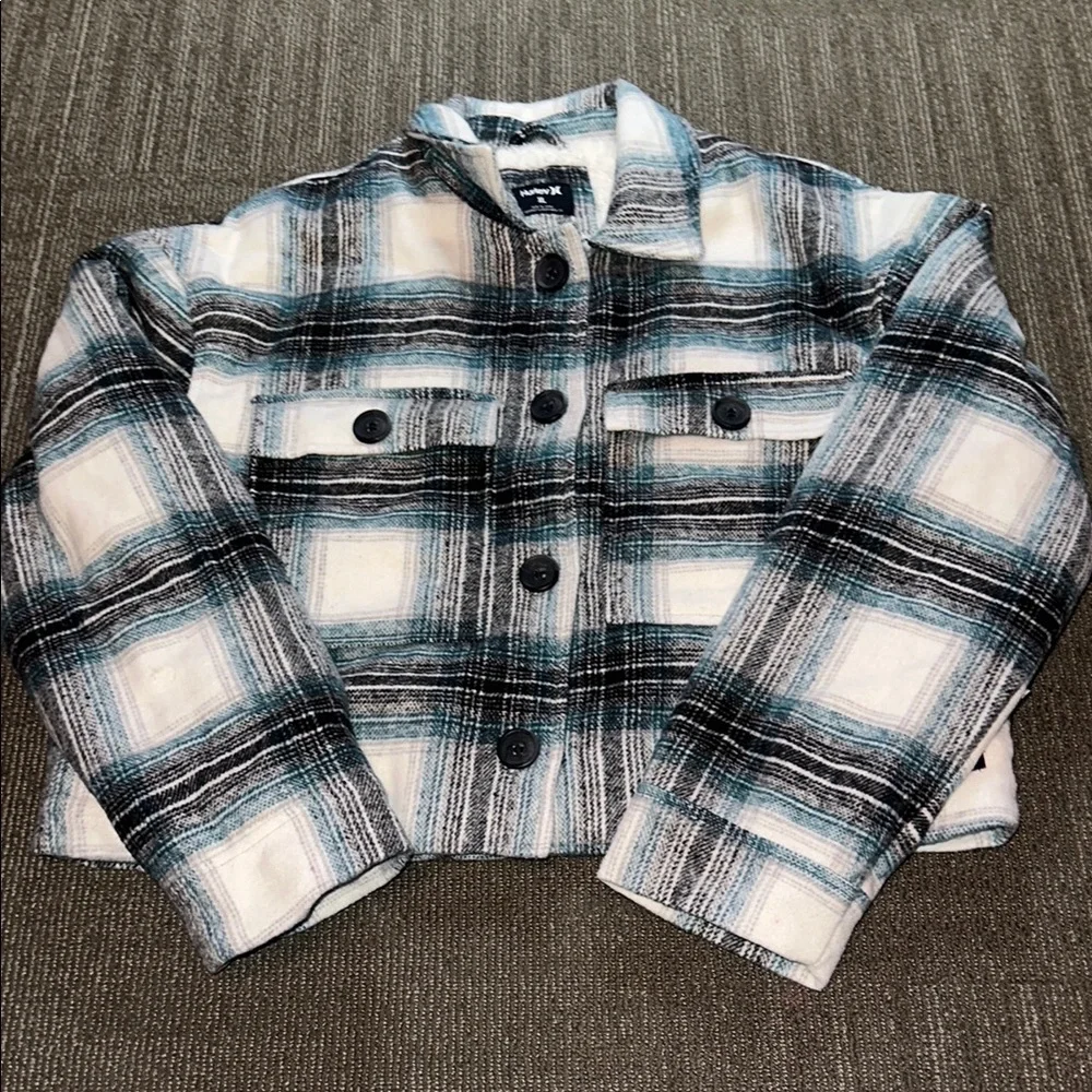NWT Hurley Teal and Black Cropped Shacket - Picture 1 of 1